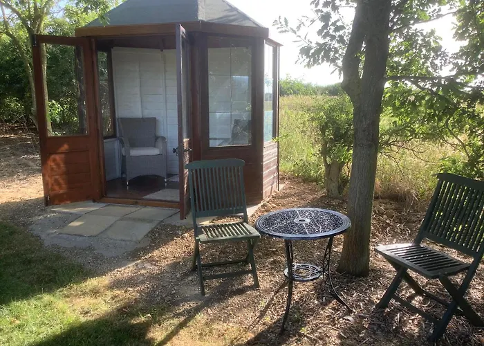 The Retreat, Clematis Cottages, Stamford
